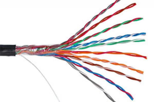 Кабели EC-UU010-5-PE-BK-3